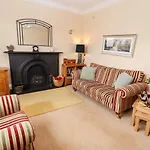 Linskill Cottage